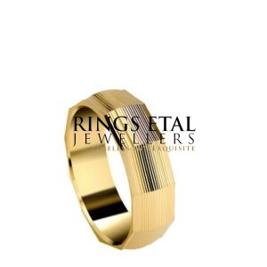 Hexagonal wedding band in 18 karats gold